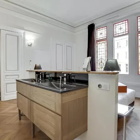 Place Gambetta Au Coeur De Apartment Bordeaux