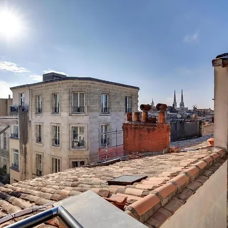 Place Gambetta Au Coeur De Bordeaux